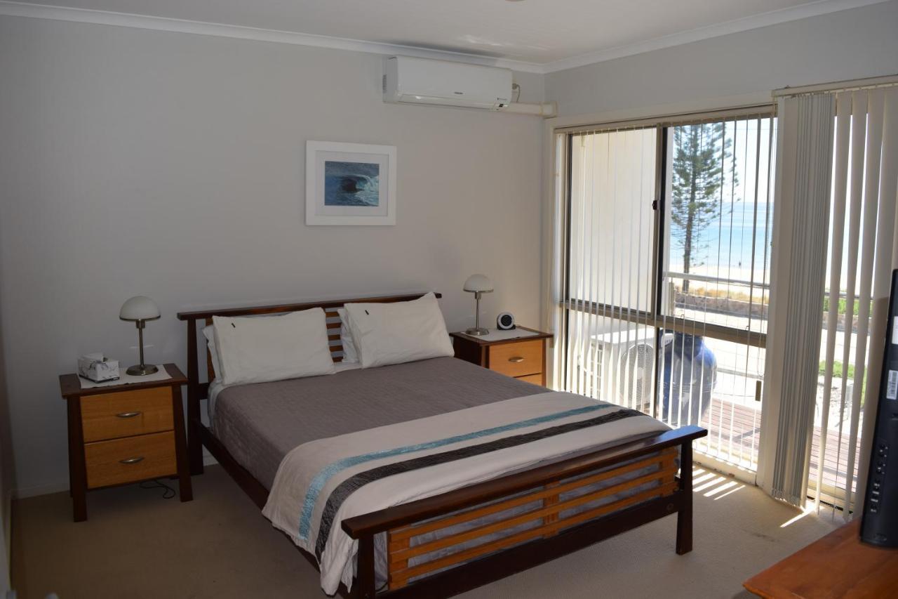 Christies Seahorse Holiday Townhouses Port Noarlunga Exterior foto